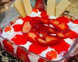 A picture of step 11 of Strawberry custard and Strawberry jelly. with 🍦whippy whipped cream 🍦.