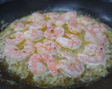 Foto del paso 2 de la receta: Scampi de Camarones y Zucchini