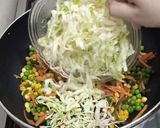 A picture of step 2 of Vegetables Fried Rice.
