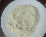 Foto del paso 2 de la receta: Merluza empanada con papas cocidas, zanahoria y huevo duro