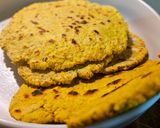 Foto del paso 7 de la receta: Pan naan dorado casero (con fécula de mandioca y harina integral)