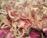 Foto del paso 4 de la receta: Empanadas de ricota y cebolla