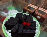 Foto langkah ke 9 dari resep Bronketem (Brownies Ketan Item).
