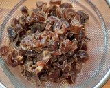 Foto del paso 1 de la receta: Bolitas energéticas de nuez y cacao
