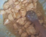 A picture of step 2 of Chicken jalfarezi.