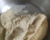 ચીઝ ચીલી ગાર્લીક નાન (Cheese Chili Garlic Naan Recipe In Gujarati) રેસીપી સ્ટેપ2ફોટો