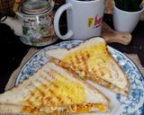 Foto langkah ke 3 dari resep Egg Mayo Sandwich.