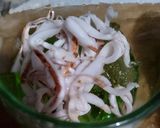 Foto langkah ke 2 dari resep Es Kelapa Sirup Melon.
