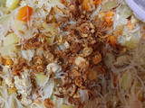 515.Pastel isi bihun