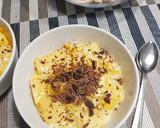 Foto del paso 5 de la receta: Natillas con caramelo casero y virutas de chocolate