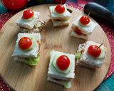 A picture of step 5 of One bite sandwiches.