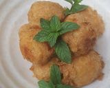 A picture of step 6 of Yam balls.