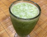 Foto langkah ke 3 dari resep Jus Sayur Hijau Anti Eneg.