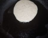 A picture of step 4 of Banana-oat pancakes.