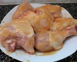 Foto del paso 3 de la receta: Pollo con aderezo agridulce acompañado de arroz salteado