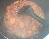 Foto del paso 3 de la receta Muslitos de pollo rustidos con vino dulce y pasas