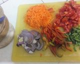 A picture of step 2 of Red Pepper and French Beans Stir fry #Authorsmarathon#.