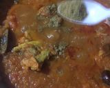 A picture of step 10 of Tari Wala Chicken.