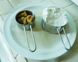 இல அடா (இலை அடை)(ila ada recipe in tamil) ரெசிபி ஸ்டேப் 1 புகைப்படம்