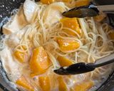A picture of step 3 of ★ Pumpkin and chicken milk pasta ★.