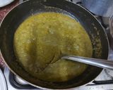 A picture of step 2 of Spinach paneer.