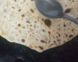 A picture of step 4 of Onion Parantha.