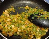 Foto langkah ke 3 dari resep Crackers Ragout Ayam Sayur.