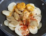 A picture of step 2 of Masala Potato.