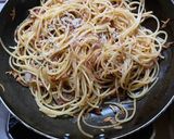 A picture of step 4 of Caramelised Onion-Linguine.