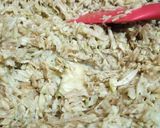 A picture of step 1 of Lauki ka halwa.