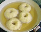 Foto langkah ke 11 dari resep Donat kentang Anti Gagal.