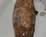 Foto del paso 3 de la receta: Solomillo de cerdo con mostaza Dijon y salsa de vino aromatizado