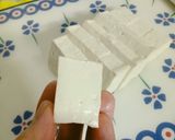 Hình bước làm 1 của món Đậu phụ sốt cay của Hàn Quốc