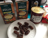 Foto del paso 1 de la receta: Fideuà de pato con dátiles y setas Portobello