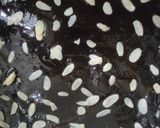 Foto langkah ke 3 dari resep Crispy Brownies.