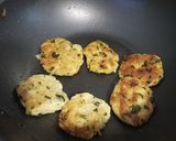Foto del paso 2 de la receta: Croquetas de atún y espinaca