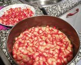 Foto del paso 6 de la receta: Tarta de yogur de fresa