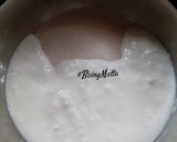 A picture of step 1 of Plate Rawa Idli.