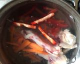 Foto del paso 2 de la receta: Consomé de Pollo 🐓