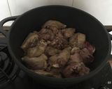 Foto del paso 3 de la receta: Conejo con tomate
