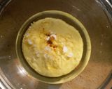 A picture of step 1 of Mini Heart Cake.