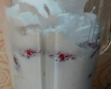 Foto del paso 3 de la receta: Smoothie de frutilla y banana