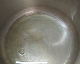 A picture of step 1 of Meethe peele chawal.