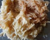 A picture of step 2 of Apple kheer.