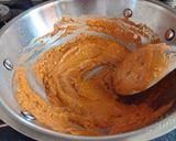 A picture of step 5 of Steamed peas kofta curry.