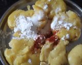 A picture of step 2 of Aloo Matar Tikki Chaat.