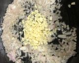 Foto del paso 2 de la receta Falsa lasaña de tortilla y pollo picado