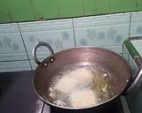 Foto langkah ke 5 dari resep Roti medan isi tape ubi.