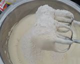Foto langkah ke 2 dari resep Cake Potong Bahan Sederhana.