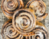 Foto del paso 10 de la receta: Cinnamon rolls - rollos de canela